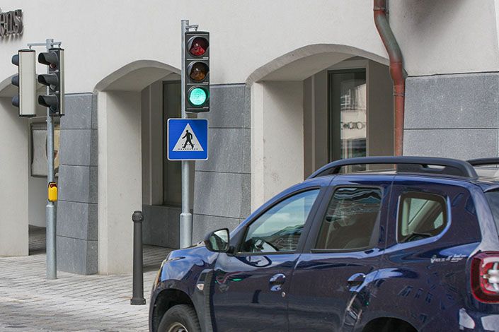 Flüssiger Verkehr und grüne Ampel dank intelligenter Verkehrssysteme